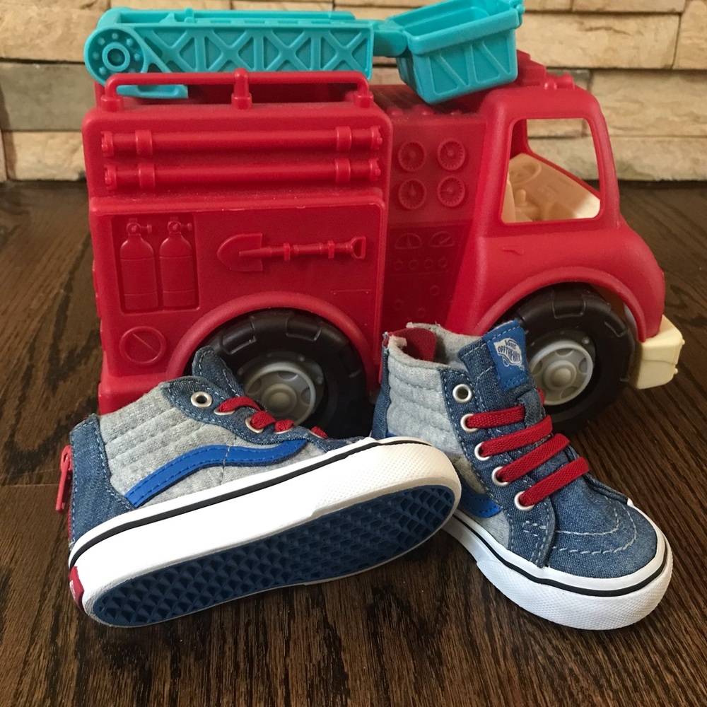 Toddler Jersey Vans!! ❤️